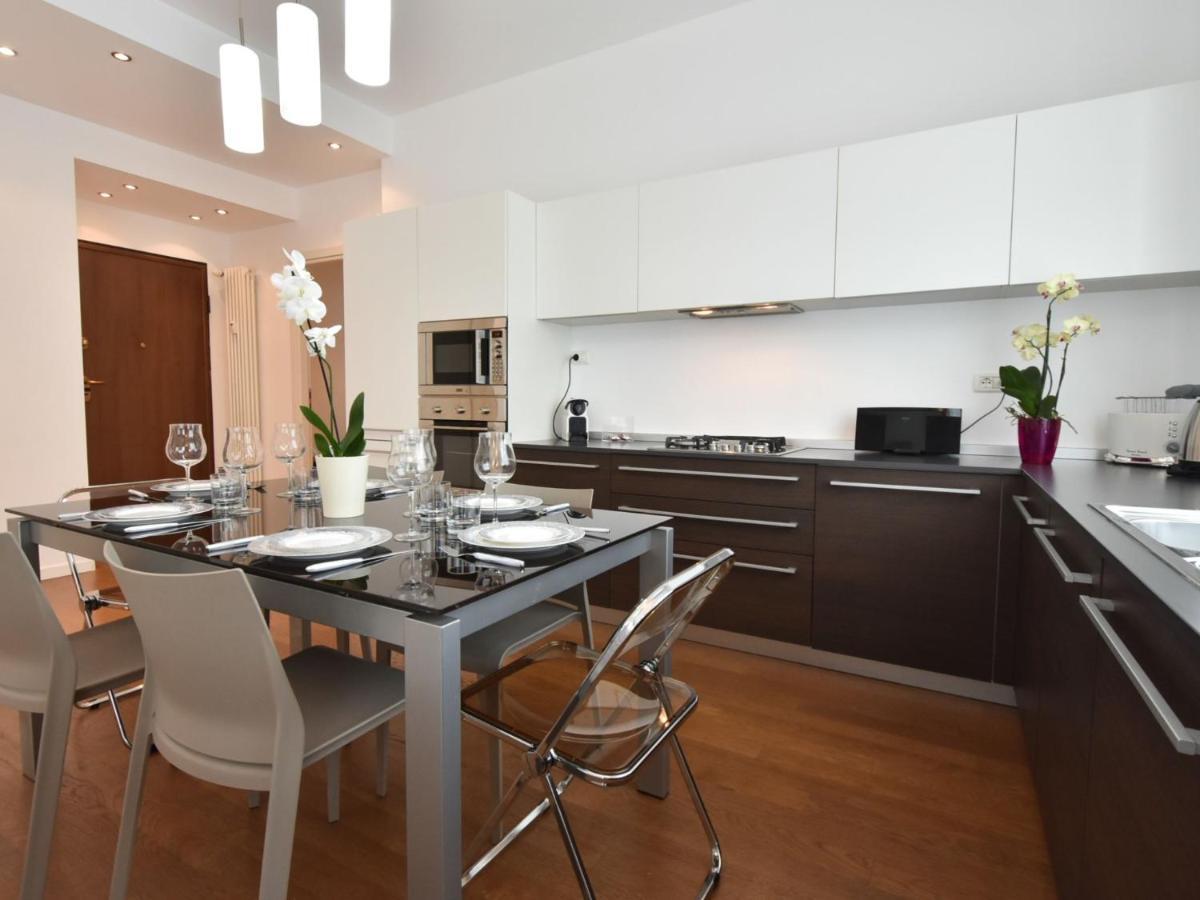 Apartment Corso Genova Apartment By Interhome ميلان المظهر الخارجي الصورة