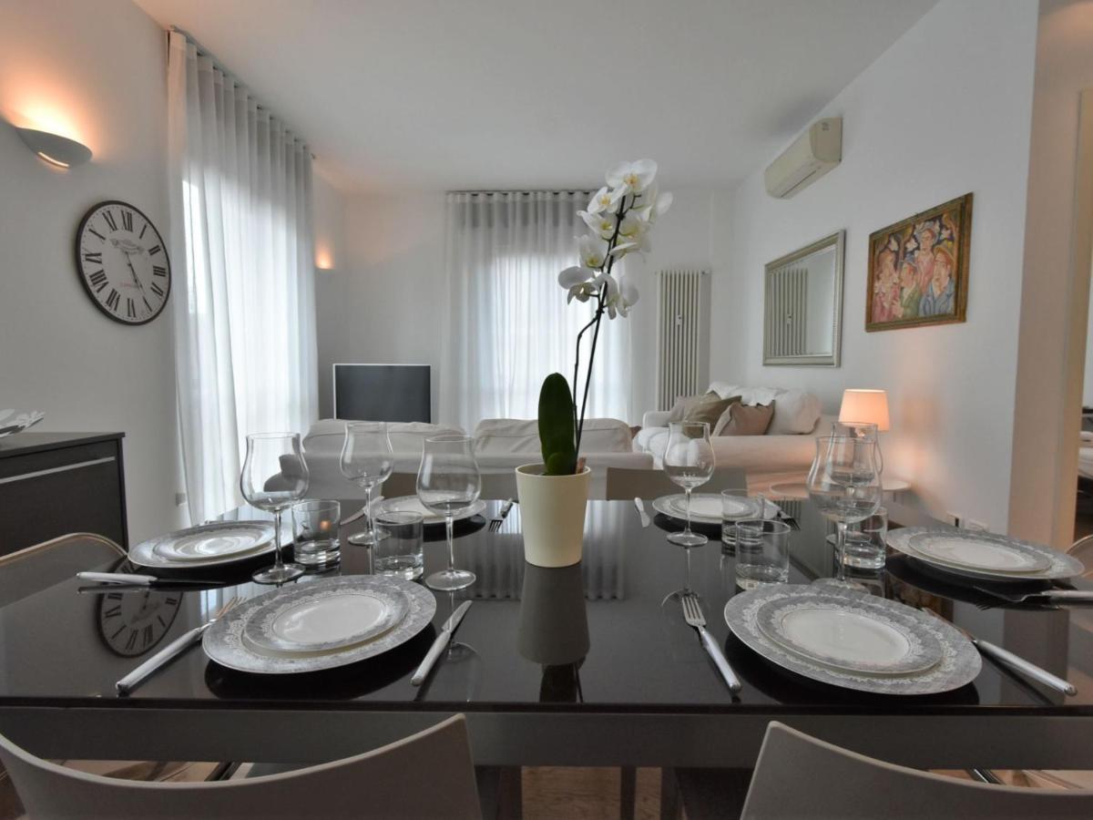 Apartment Corso Genova Apartment By Interhome ميلان المظهر الخارجي الصورة