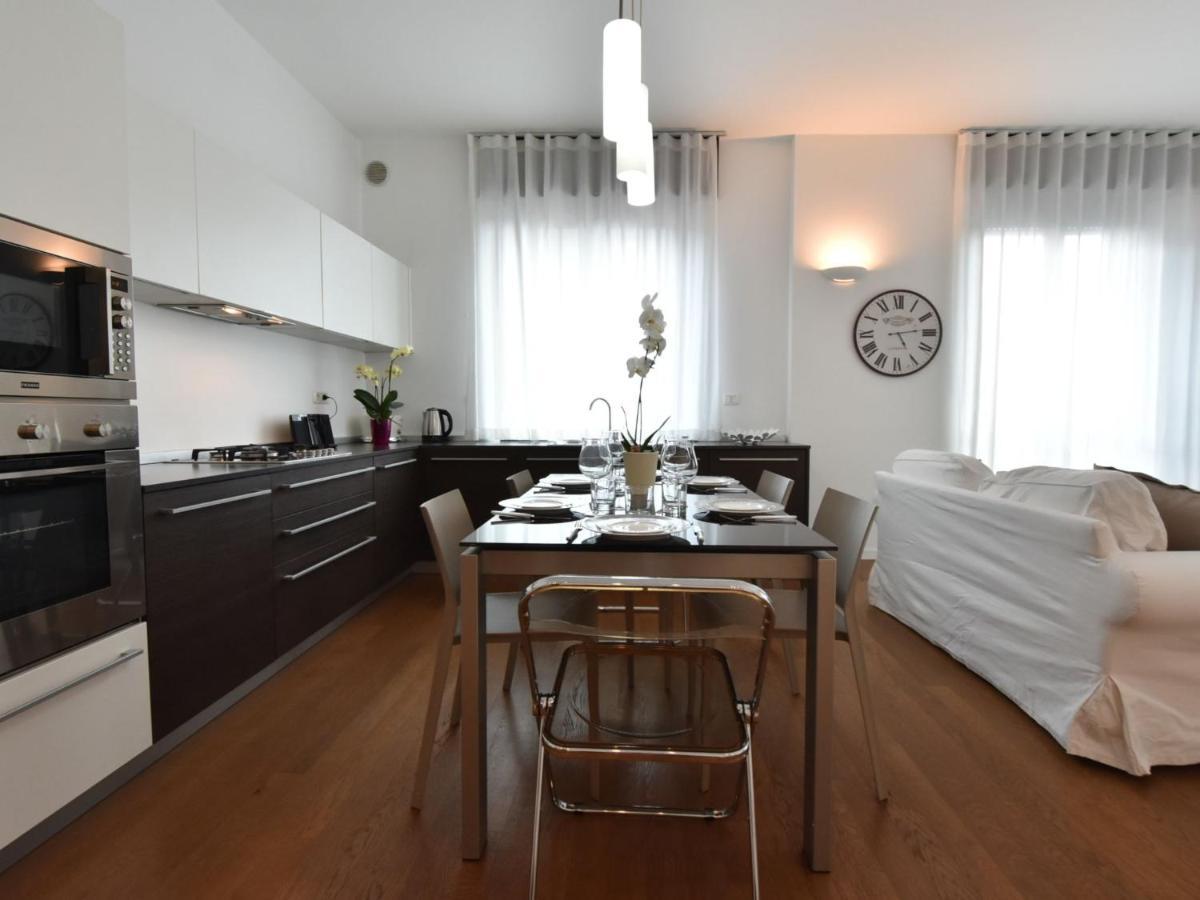 Apartment Corso Genova Apartment By Interhome ميلان المظهر الخارجي الصورة