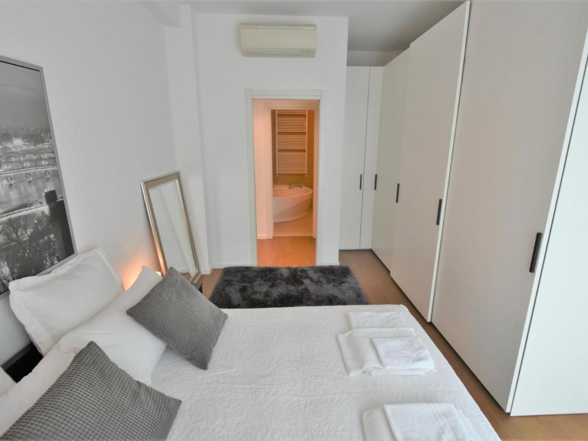 Apartment Corso Genova Apartment By Interhome ميلان المظهر الخارجي الصورة