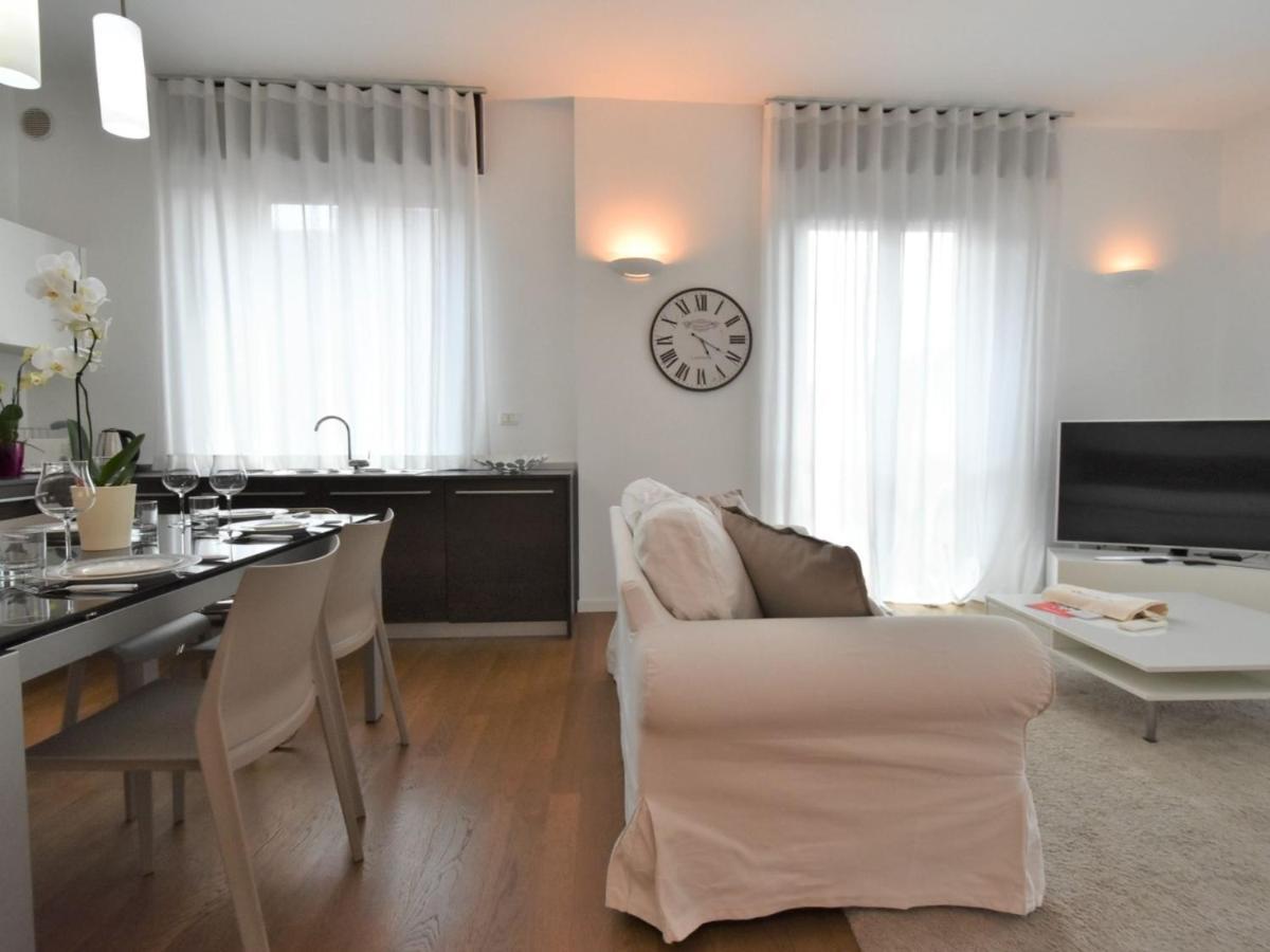 Apartment Corso Genova Apartment By Interhome ميلان المظهر الخارجي الصورة
